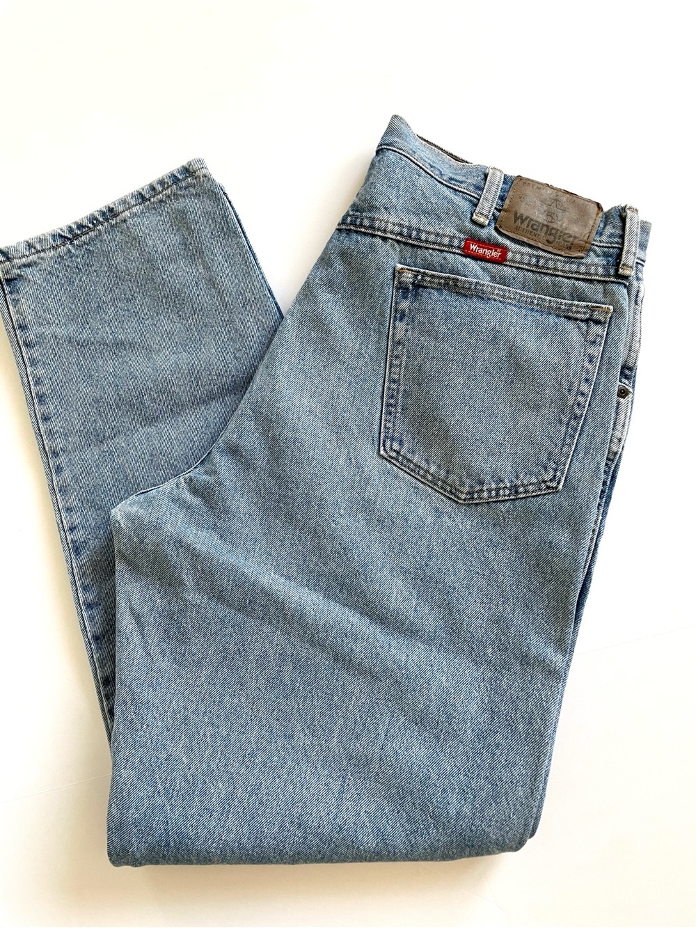 Vintage Wrangler USA Men’s Light Wash Relaxed Fit Jeans